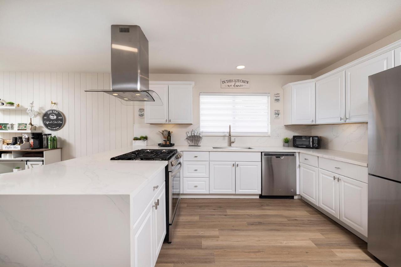 Single Story Minutes From Summerlin With Rv Parking & Dog Friendly Las Vegas Exterior photo