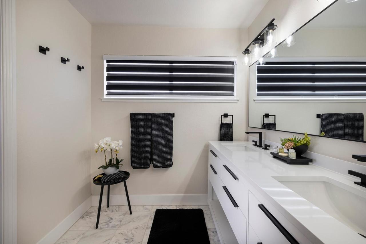 Single Story Minutes From Summerlin With Rv Parking & Dog Friendly Las Vegas Exterior photo